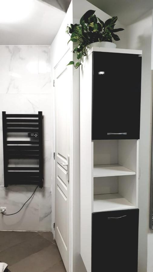 Jolie Appartement Avec 2 Chambres Partagees Paris Exterior photo